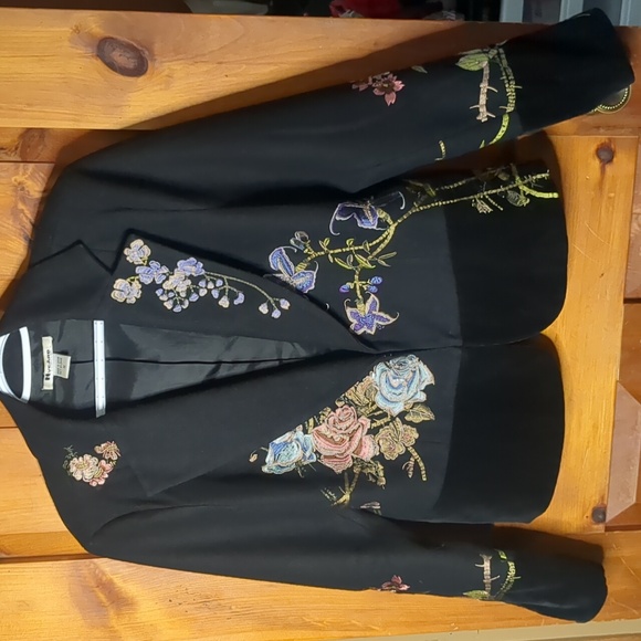 NYGÄRD* Velvet and wool embroidered blazer jacket lapel hook/eye close sz Medium - Picture 8 of 12